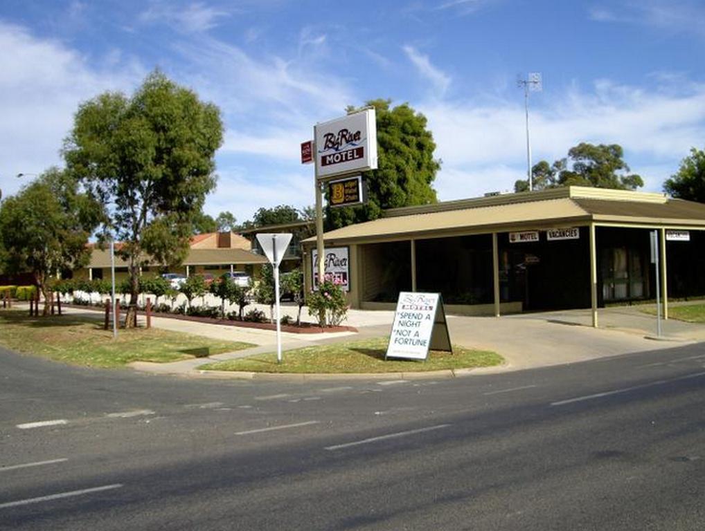 Big River Motel Ечука Екстериор снимка