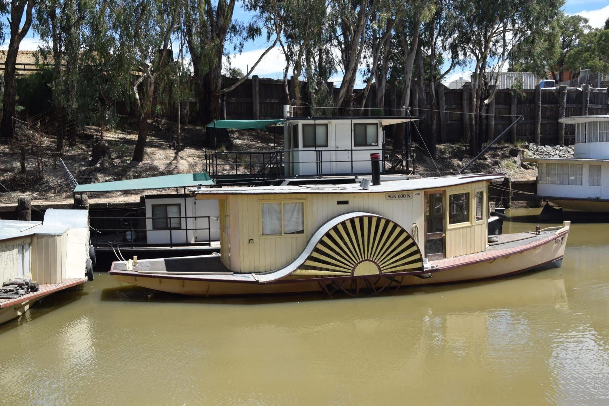 Big River Motel Ечука Екстериор снимка